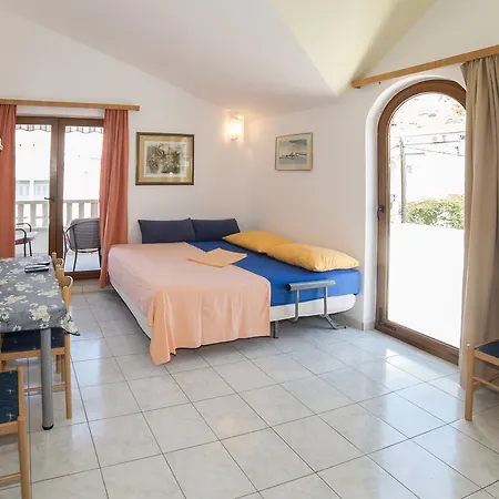 Apartment Dizma *